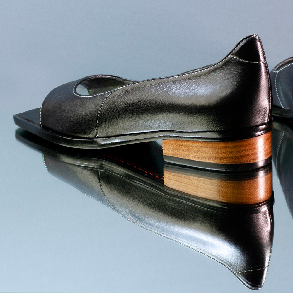 Di Carol Pelica Preta