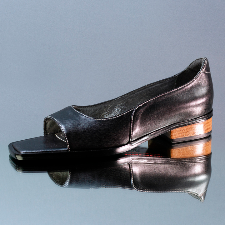 Di Carol Pelica Preta