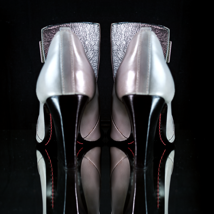 Florence Cinza e Verniz