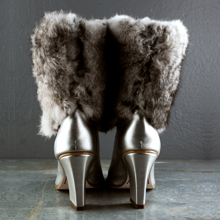 Manu Lima Pelica Prata