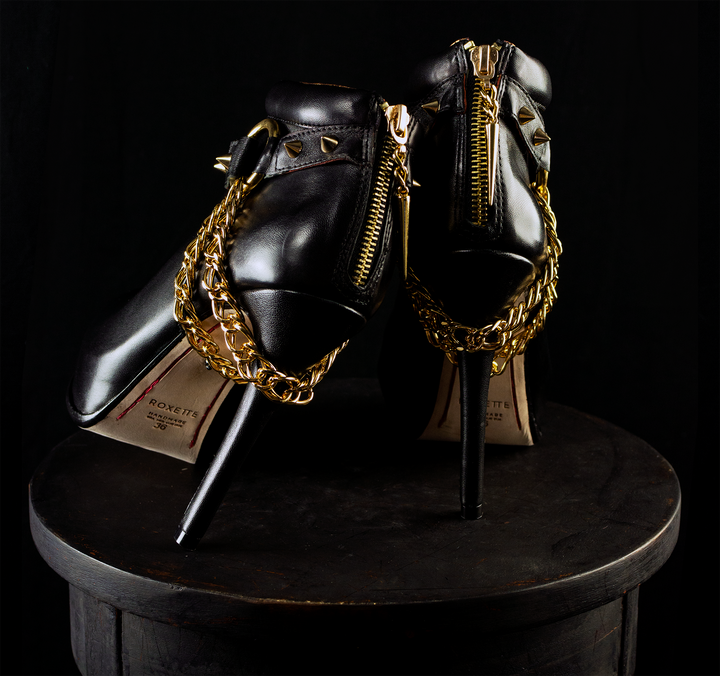 Tina Pelica Preta Metal Bronze